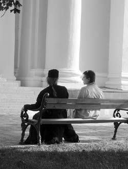 577212_371610906299021_1327594356_n